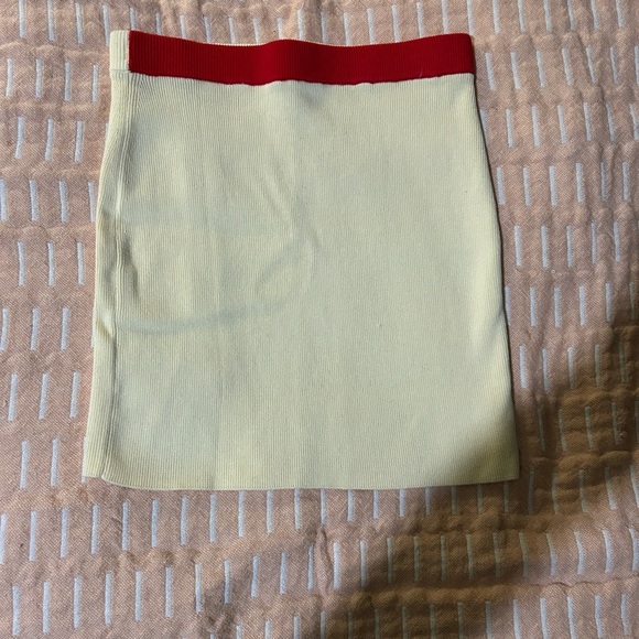 Solid & Stripped The Anna Red and Ivory Miniskirt- Size Small - Picture 3 of 6